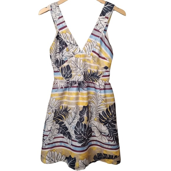 H&M Dresses & Skirts - H&M Tropical Floral Leaf Striped Mini Dress Sleeveless Party Casual Women's SZ 8